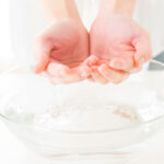 フィギュアのベタつきが気になる！基本の洗い方やお手入れ・掃除方法は？