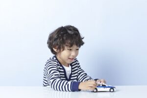 トミカの遊び方を大特集！子どもの知育にも大人の趣味にもなるトミカの魅力